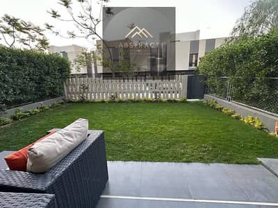 فيلا كورنر Panoramic Lagoon View بالتقسيط علي 12 سنه بخصوصيه كامله 100% في القاهرة الجديده بالقرب من الشروق 2 و مدينتي و الرحاب