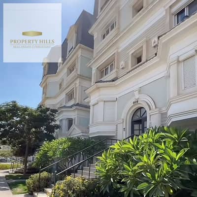 فيلا تقع ف كمبوند grand valley تشطيب كامل استلام فوري