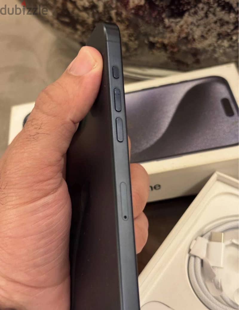 Apple - iPhone 15 Pro Max 4