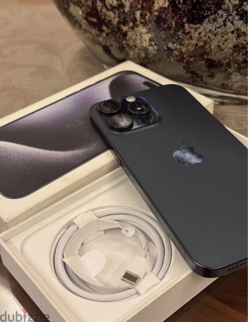 Apple - iPhone 15 Pro Max 5