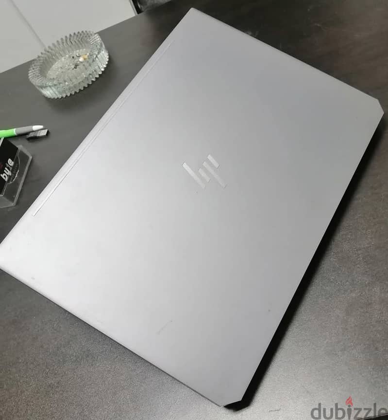 HP ZBook Studio G5 -NVIDIA 4GB 3