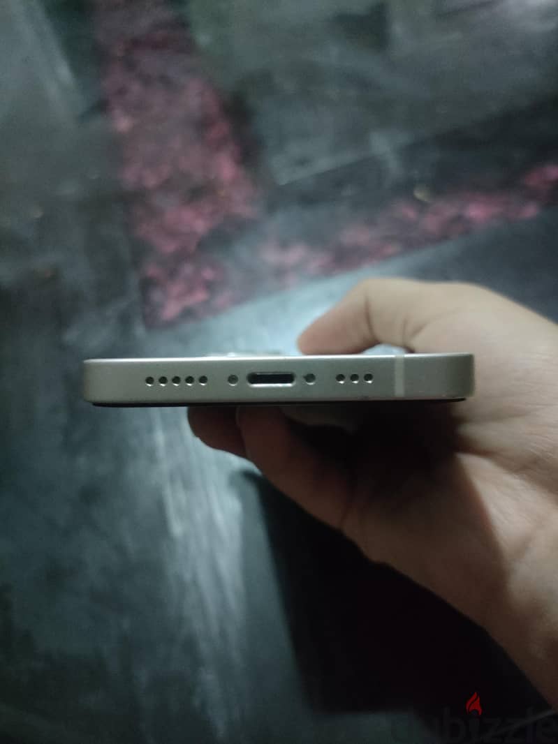 Apple - iPhone 13 3