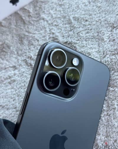 Apple - iPhone 15 Pro Max