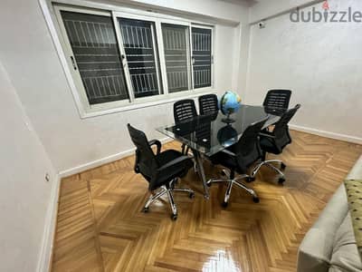 ترابيزه اجتماعات زجاج