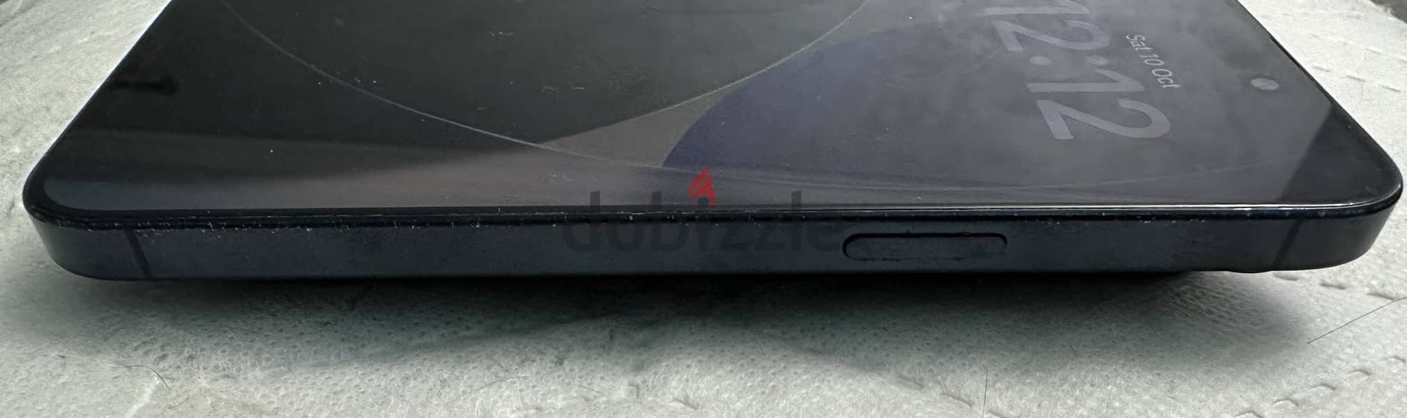 Apple - iPhone 15 Pro Max 4