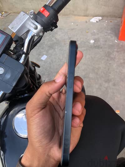 Apple - iPhone 13