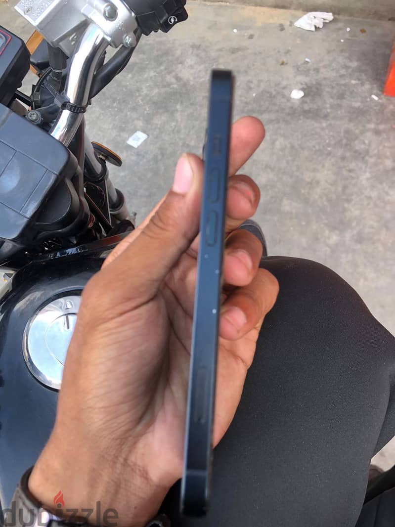 Apple - iPhone 13 1