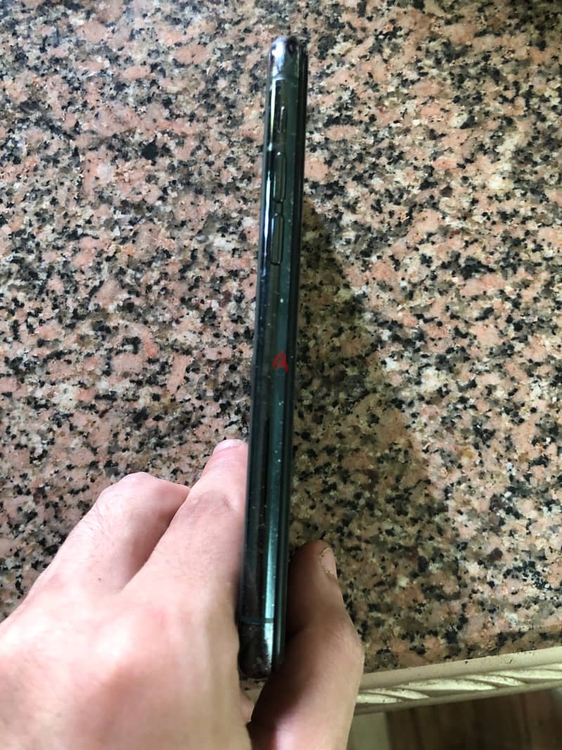 Apple - iPhone 11 Pro 1