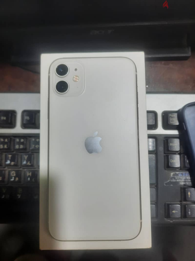 Apple - iPhone 11 1