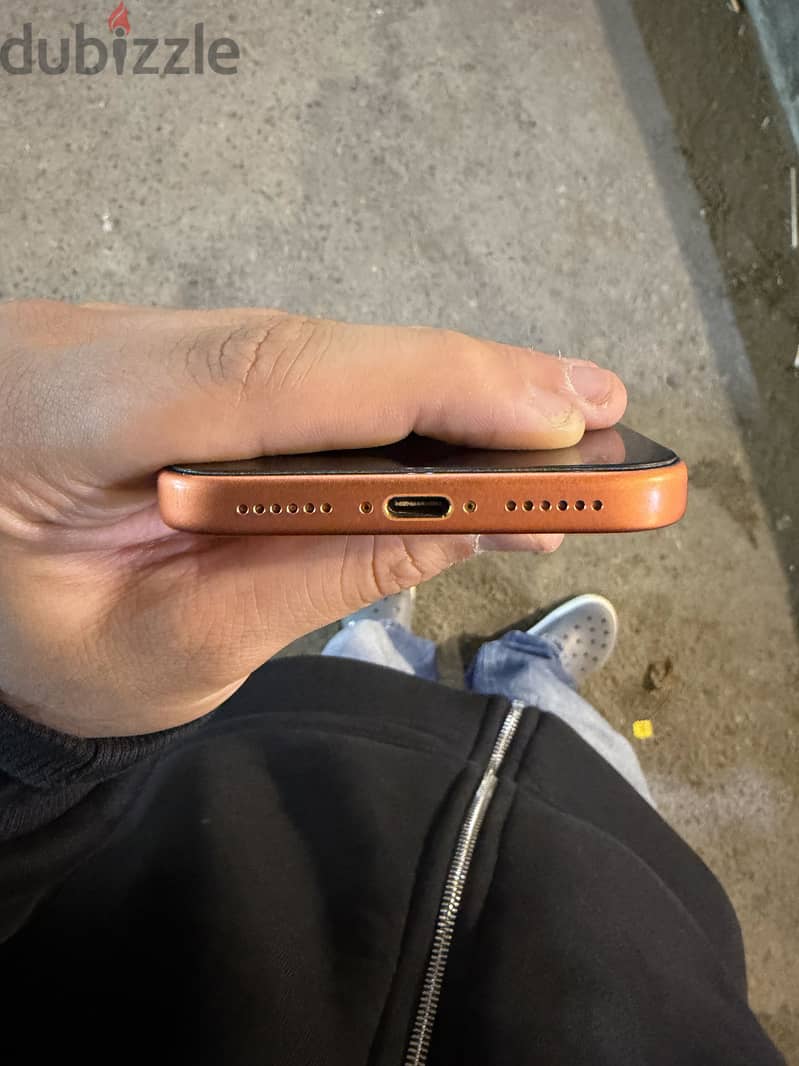 Apple - iPhone 17 Pro Max 3