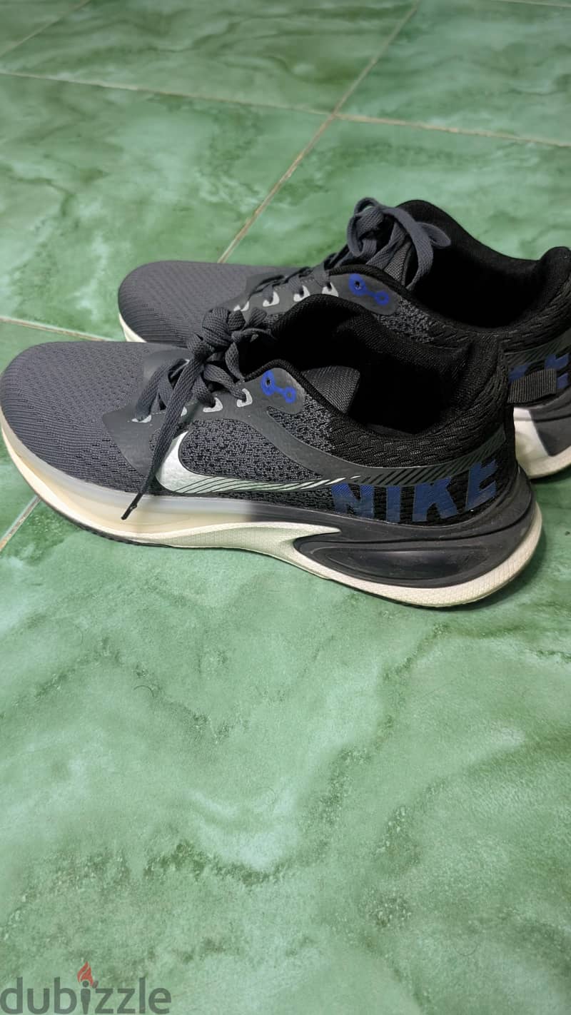 Nike shoes Size 45 1