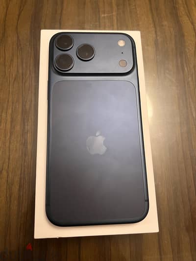 Apple - iPhone 17 Pro Max