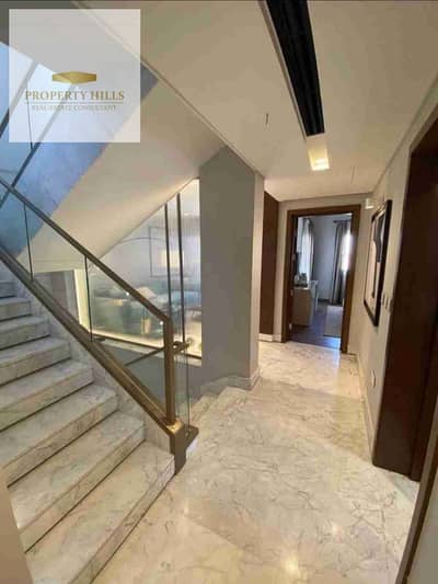 A villa in Cleopatra Palace, ready for immediate occupancy and viewing, is available for sale at the old price.