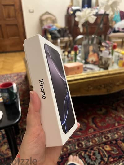Apple - iPhone 16 Pro