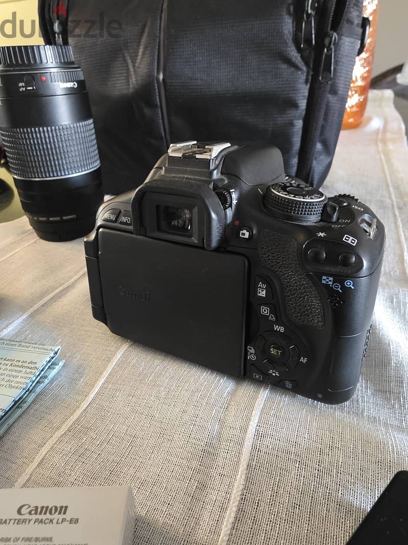 Canon 600D full kit 3