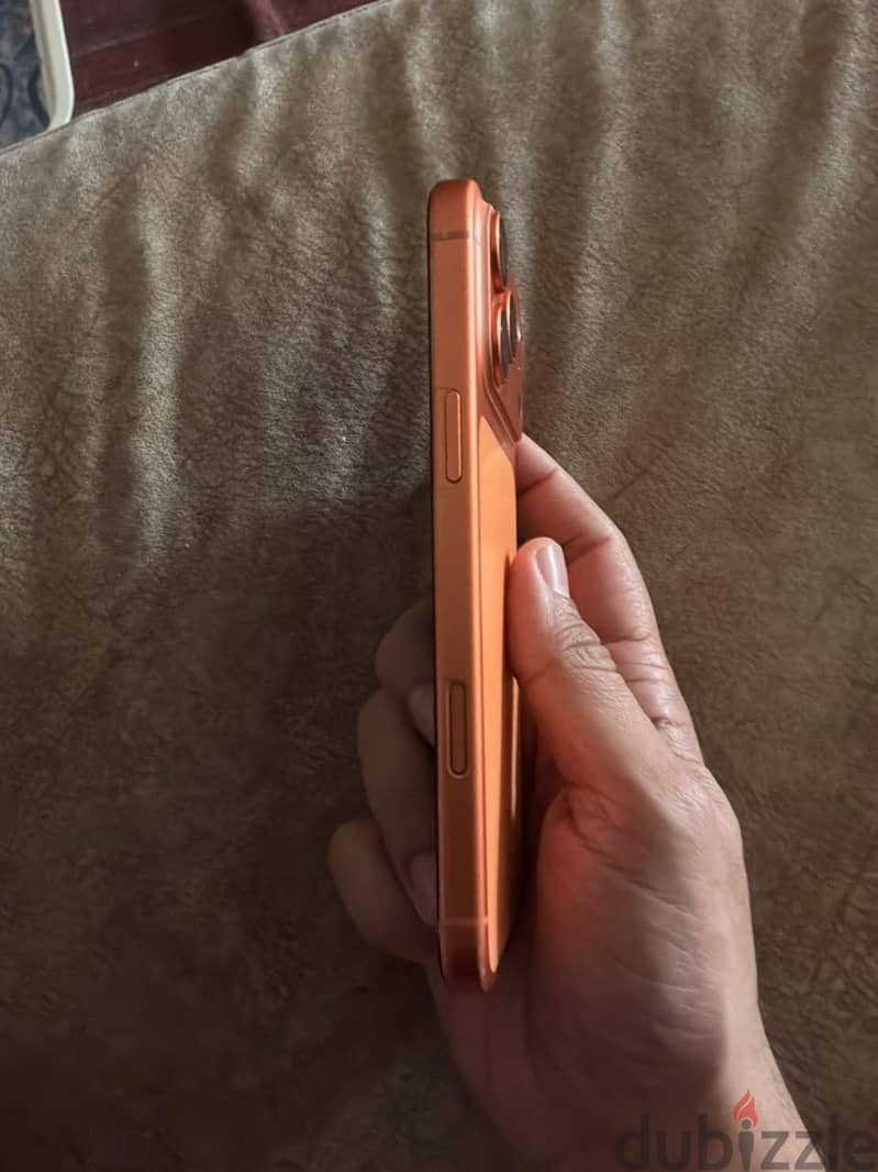 Apple - iPhone 17 Pro Max 2