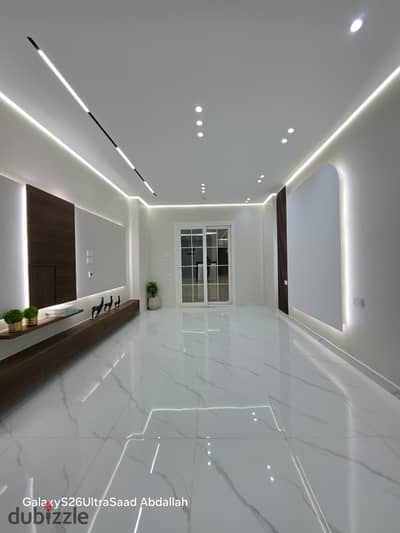 Not just an apartment. This is an opportunity for upscale living in the heart of Al-Ahram Gardens! 130 meters front and ultra super lux finishing, first residence, gate 4, area N, a unique location that combines luxury and proximity to all services!