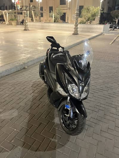 Sym GTS 300i