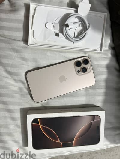 Apple - iPhone 16 Pro Max