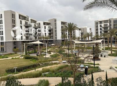 شقة ٢٢٠م مفروشة بالكامل تشطيب ألترا مودرن للإيجار في أورا كايرو فيستيفال سيتي التجمع الخامس Aura CFC New Cairo