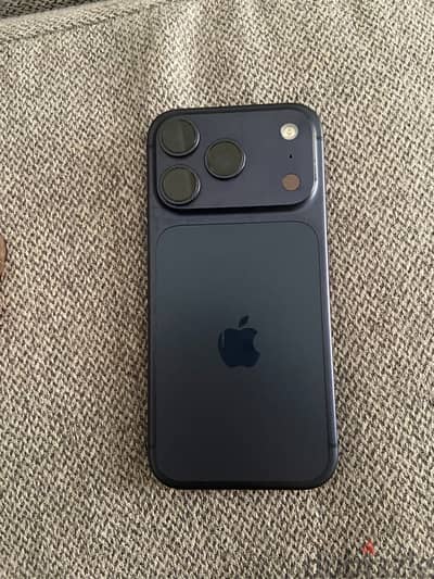 Apple - iPhone 17 Pro