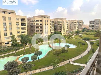 شقة بحديقة ضخمة 280م جاهزة للاستلام في كمبوند ذا سكوير (The Square) صبور التجمع الخامس