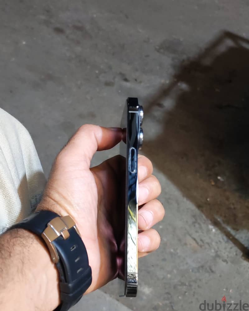 Apple - iPhone 13 Pro 1