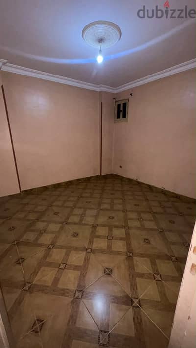 شقه 3 غرف وحمامين دقايق من المهندسين
