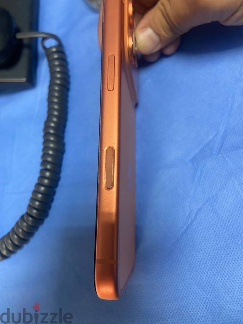 Apple - iPhone 17 Pro 1