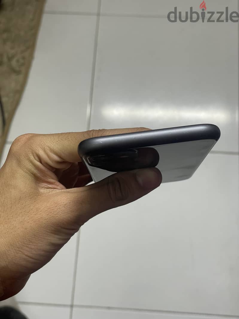 Apple - iPhone 11 3