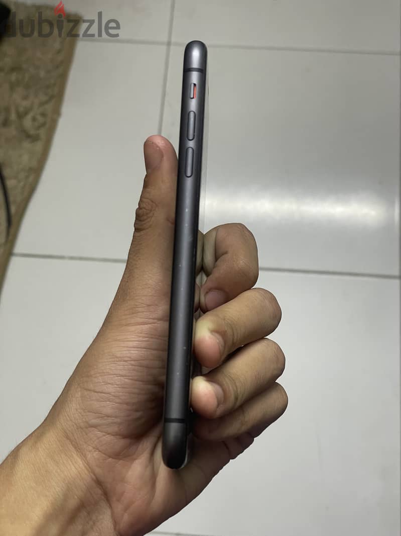 Apple - iPhone 11 5