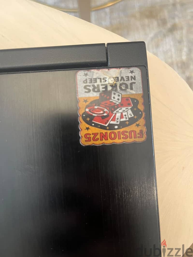 MSI GF63 thin 12