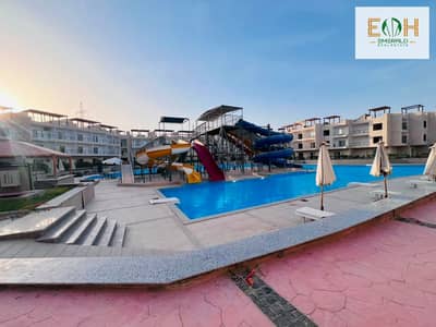 Spacious Resort Living with Pools and Landscapes 88m²