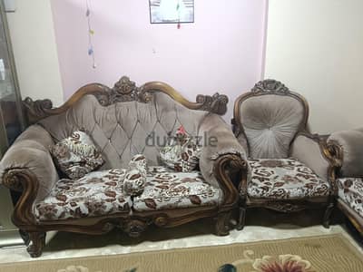 صالون بحالةممتازة