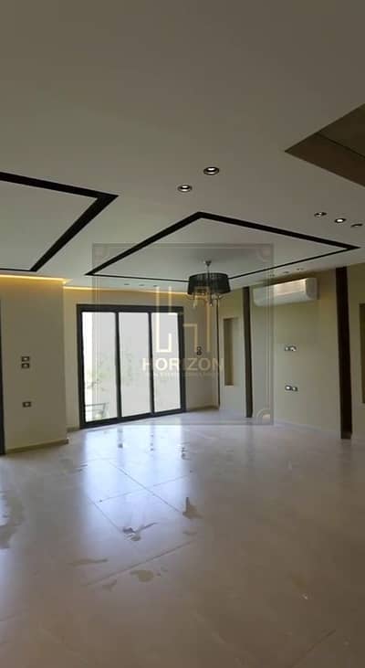 semi furnished Villa 3rooms for rent in Compound Sodic East Shorouk City