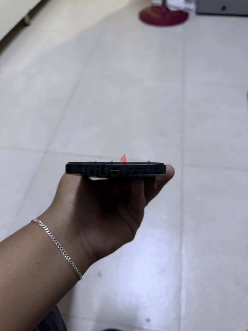 Apple - iPhone 15 plus 1
