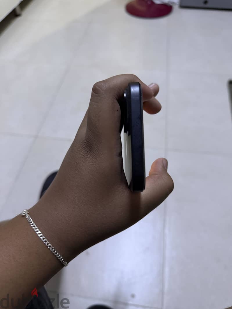 Apple - iPhone 15 plus 4