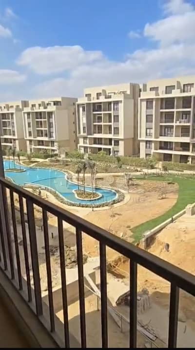 شقة للبيع في فيفث سكوير المراسم 168 متر بإطلالة لاندسكيب
