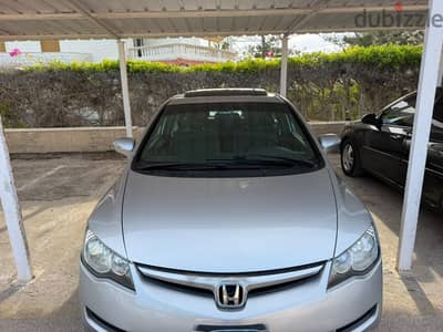 هوندا سيفيك 2009_  ماشية ٩١ الف مرفوعة سنينHonda Civic VTi