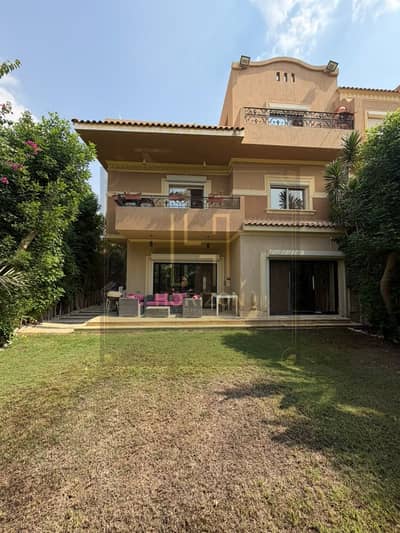 فيلا مفروشة 5 غرف للبيع في لي روا التجمع الخامس Villa for Sale/ Les Rois New Cairo