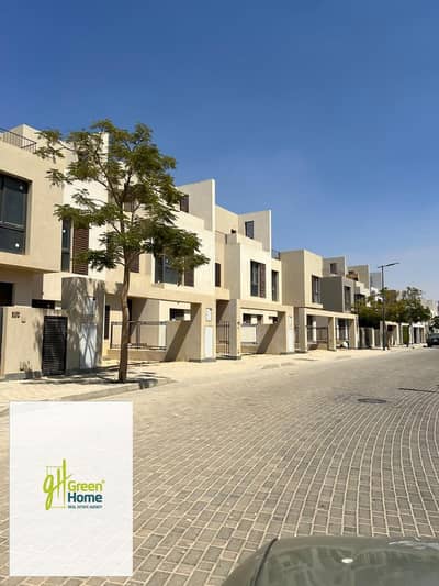 موقع مميز وواجهة شمالية | تاون هاوس وسطية للبيع | SODIC East – New Heliopolis