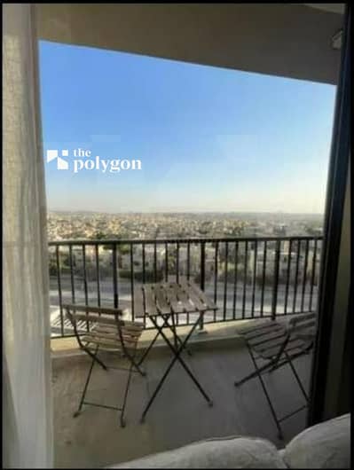 شقة غرفتين مفروشة بالكامل للإيجار في زد ويست الشيخ زايد، دور عالي وبلكونة بفيو مفتوح ومطبخ بكامل الأجهزة