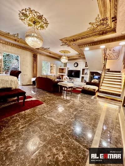  Exceptional Opportunity | Upscale Townhouse in the Heart of Sheikh Zayed 