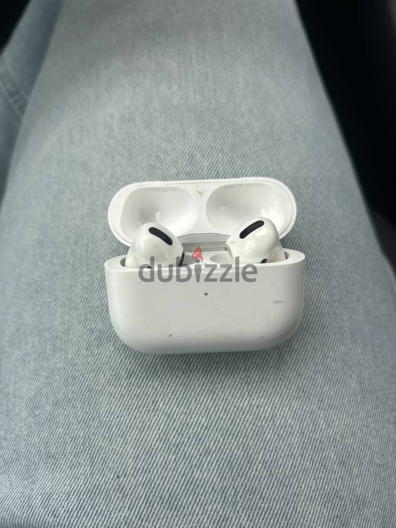 used airpods pro version 2022 2