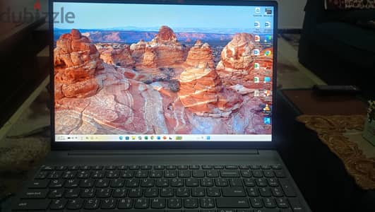 لاب توب Lenovo  كسر  زيرو