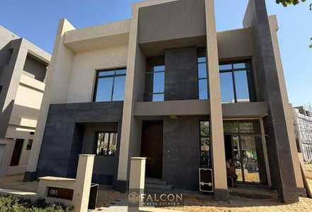 Luxury fully finished townhouse with a private pool view for sale in Saada Boutique Compound, Sixth Settlement.