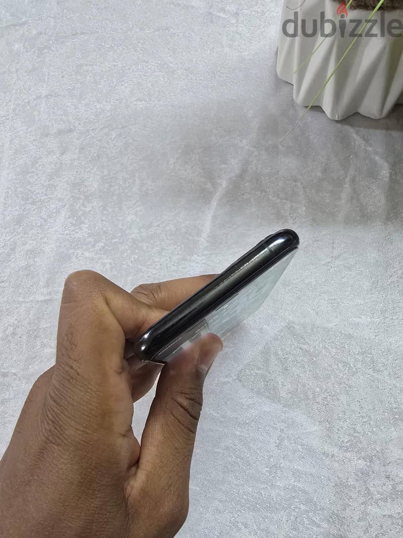 Apple - iPhone 11 Pro 5
