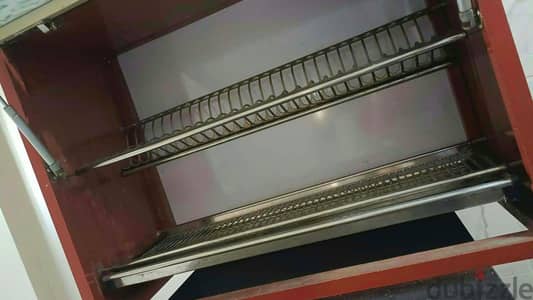 مطبخ المونتال استعمال خفيف ومعاه رخامه