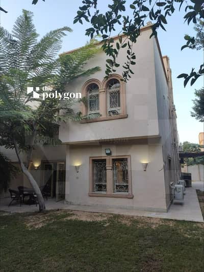 Fully Furnished Corner Townhouse for Rent in Greens Sheikh Zayed, 5 Bedrooms, Private Garden, Fully Air Conditioned