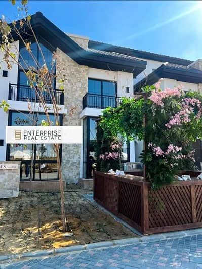 Townhouse villa for sale in The Wonder Marq with a flixable payment plan at Mostakbal City